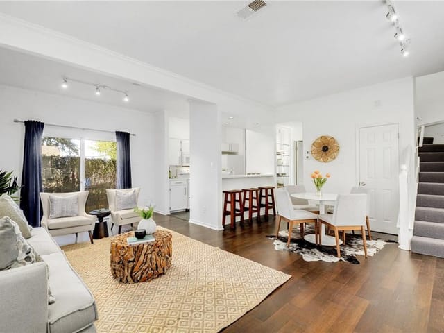 1816 Waterston Ave Unit #3