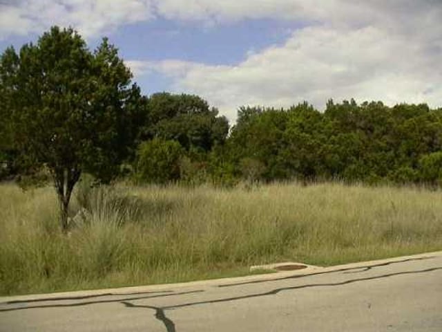18422 Lakeland DR