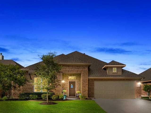 18504 Wind Valley WAY