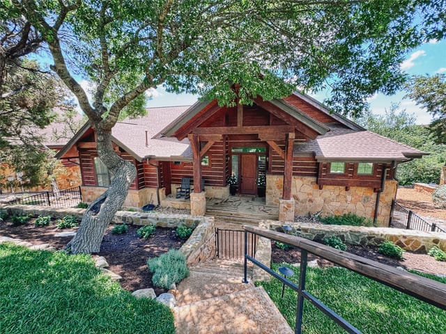 18852 Hidden Ridge PL