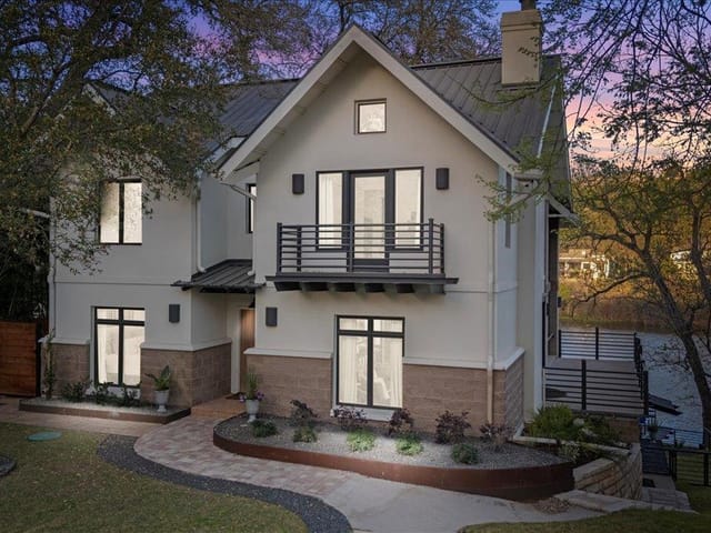 1905 Big Horn Dr