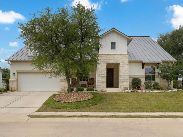 1905 Mazarro Dr