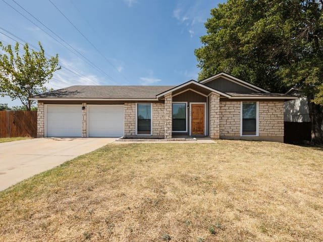 1906 Krizan Ave