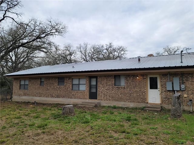 19219 Hog Eye RD