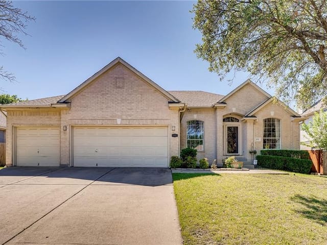 1931 Dapplegrey Ln
