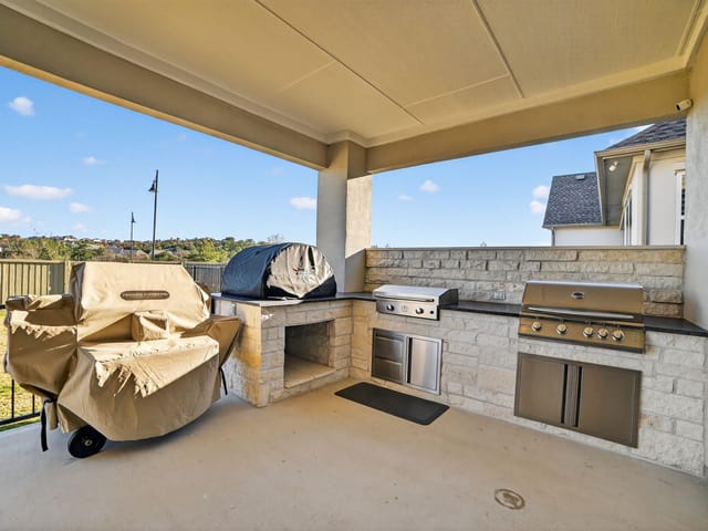 200 Alava Way