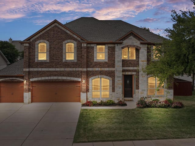 200 Lake Livingston Dr