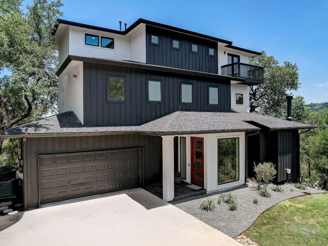 2002 Big Horn Dr