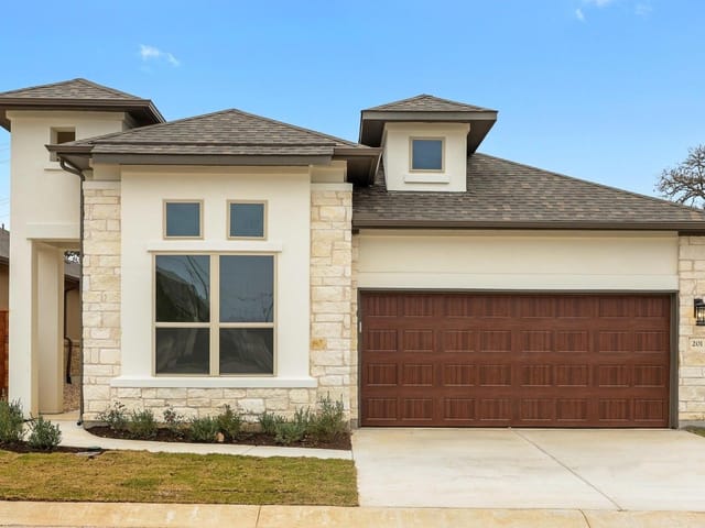 201 Skyflower DR