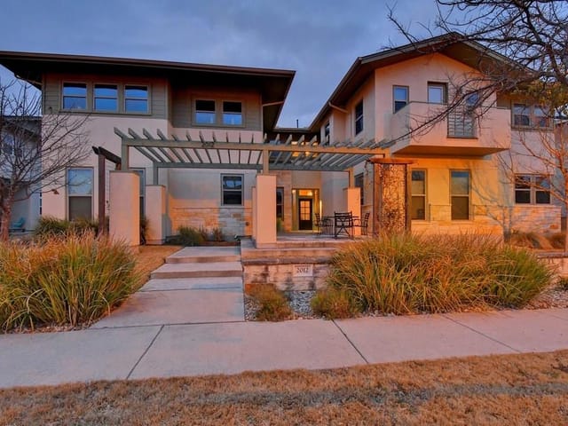 2012 Simond Ave Unit #C