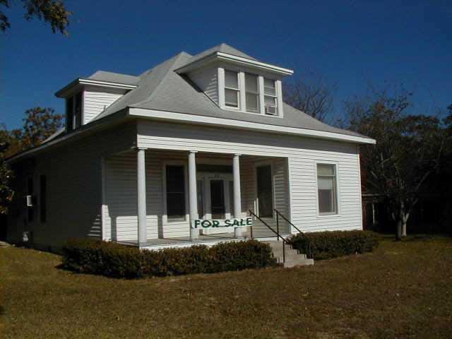 202 Highway 79