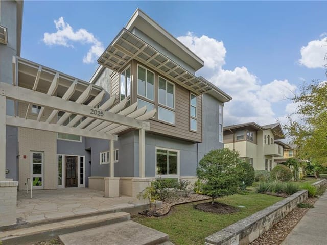 2025 Simond Ave Unit #D