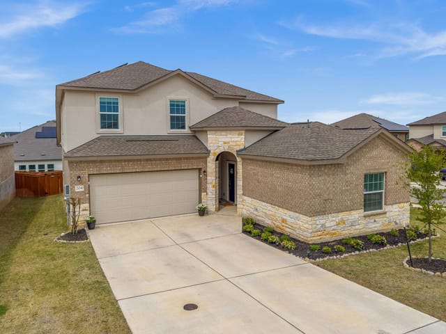 204 Lone Cedar Rd