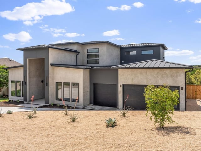 205 Waters View Ct