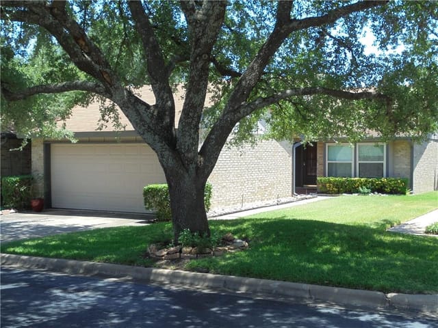 2056 Verbena Dr