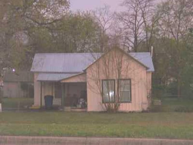 207 N Bagdad RD