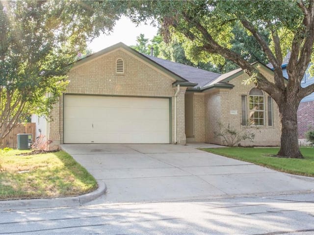 20820 Trotters LN