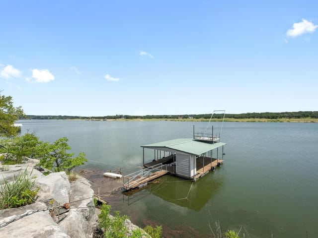 20926 W Lakeshore Dr
