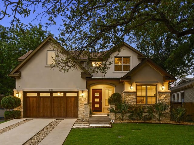 2107 Forest Trl