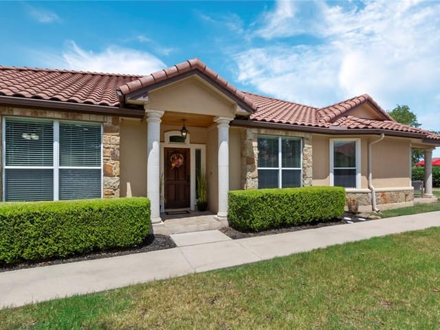 21116 Highland Lake DR