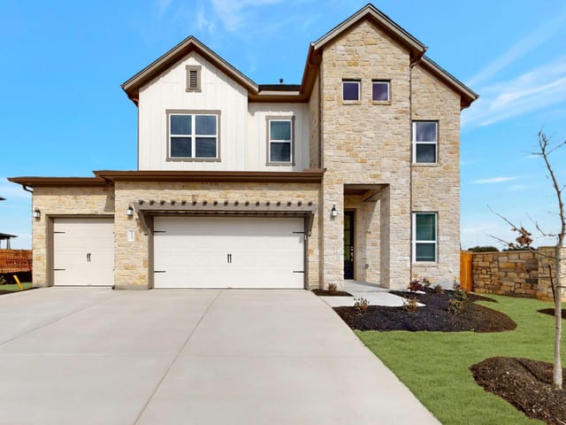2112 Lolo LN