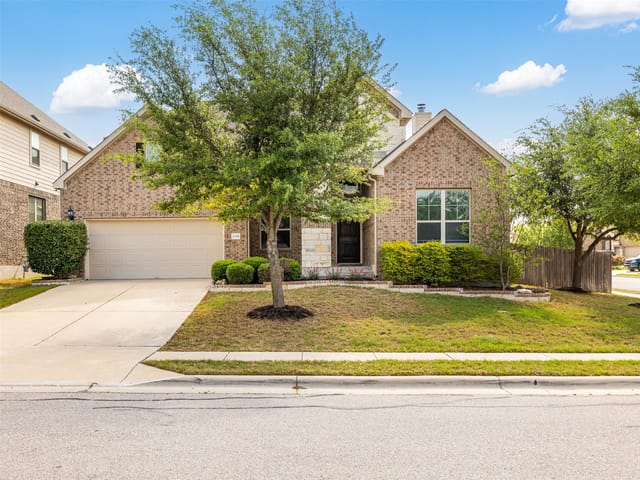 21301 Merveil DR