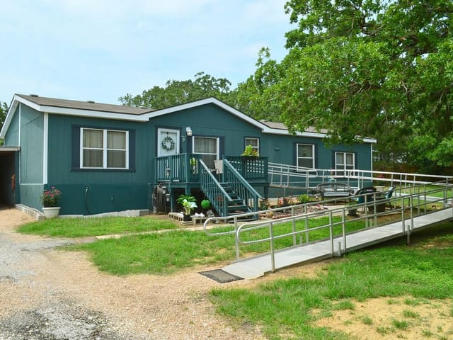 218 Texas Oak DR
