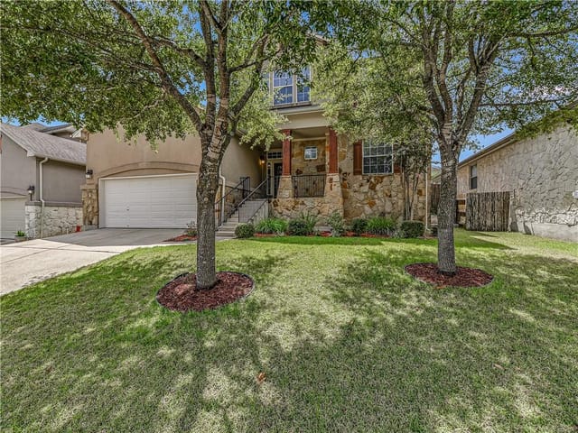 219 Canterbury Dr