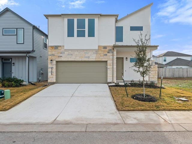2205 Cento WALK
