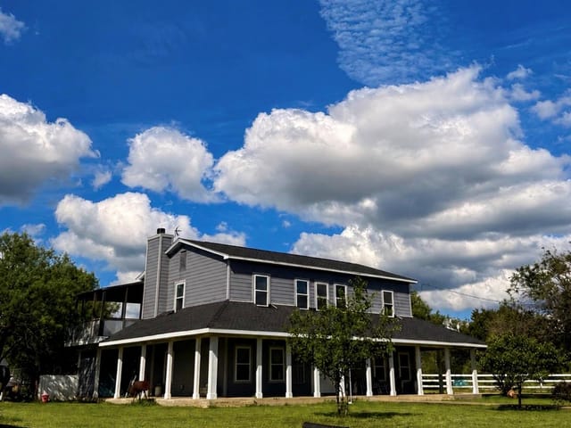 221 Winding Way RD