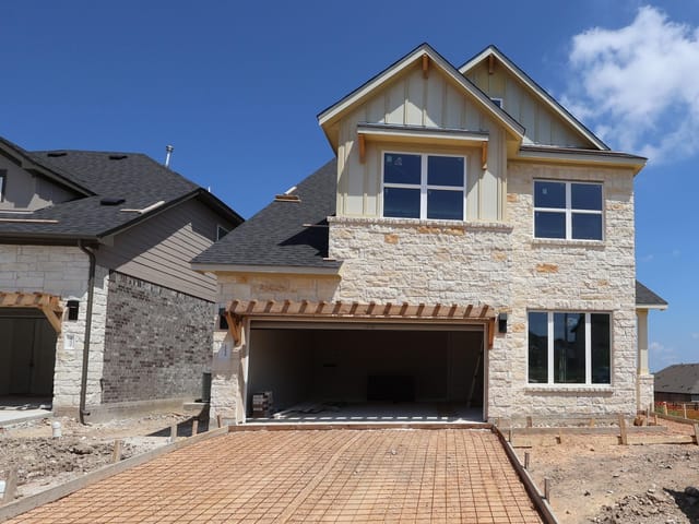 2233 Spokane DR