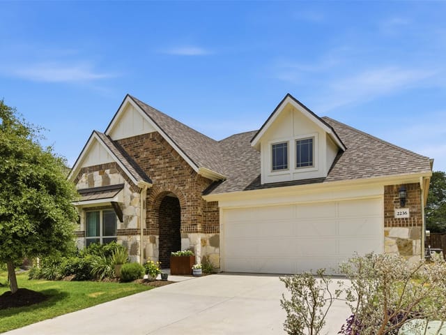 2236 McClendon TRL