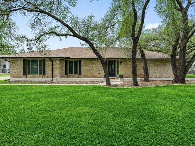 224 Clear Spring RD