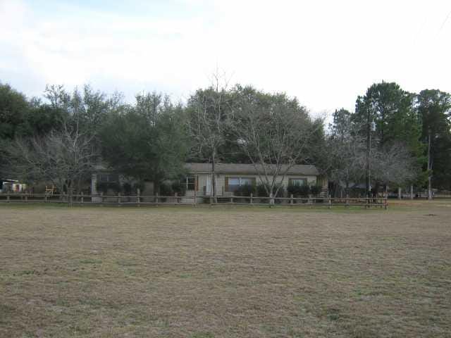225 Crafts Prairie RD