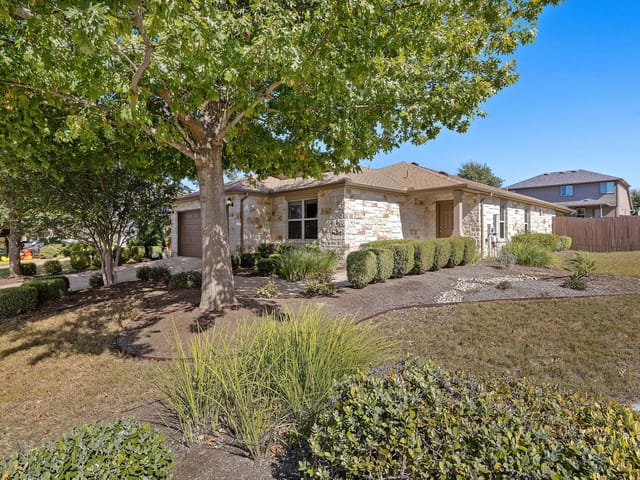 227 Avalanche Ave