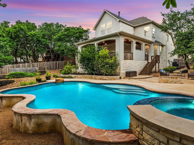 231 Grafton Ln