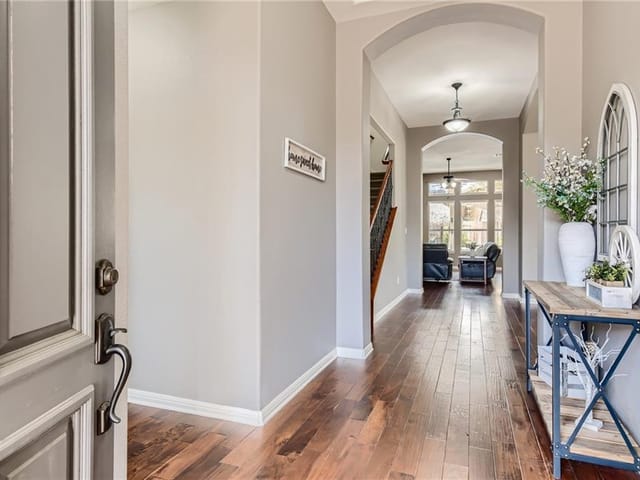 240 Grafton Ln