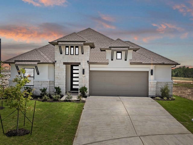 240 Pacific Grove CIR
