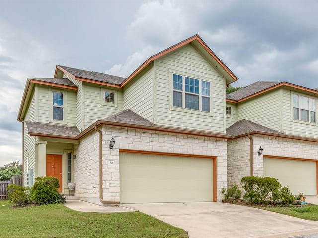 2410 Great Oaks DR Unit #301