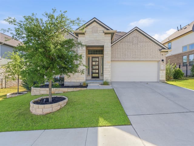 2439 Soprano Way