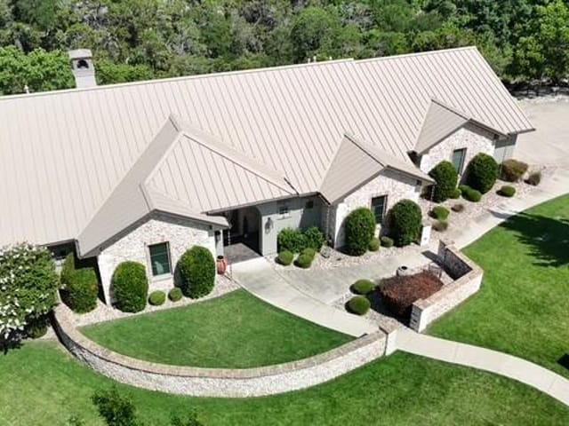 2501 Woodbine Cir