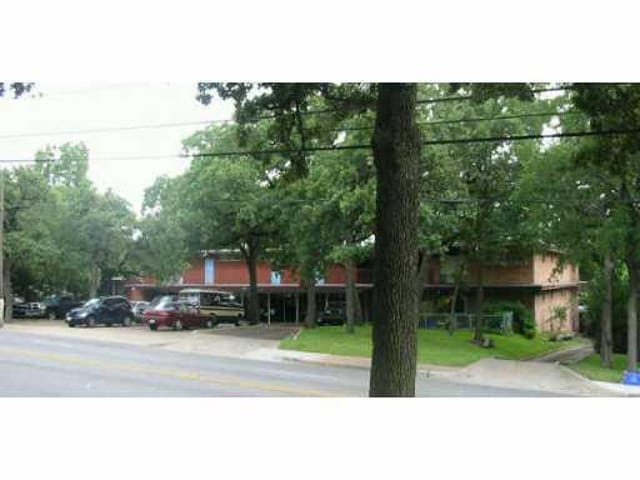 2505 Enfield RD