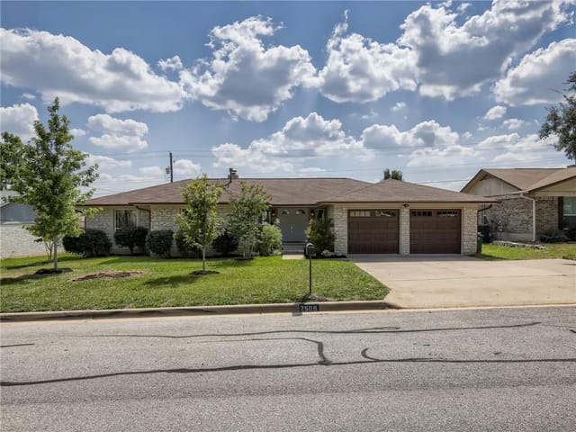 2505 HARROWDEN Dr