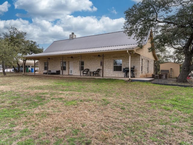 2551 Spring Valley Dr