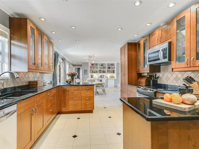 2606 Cascade Dr