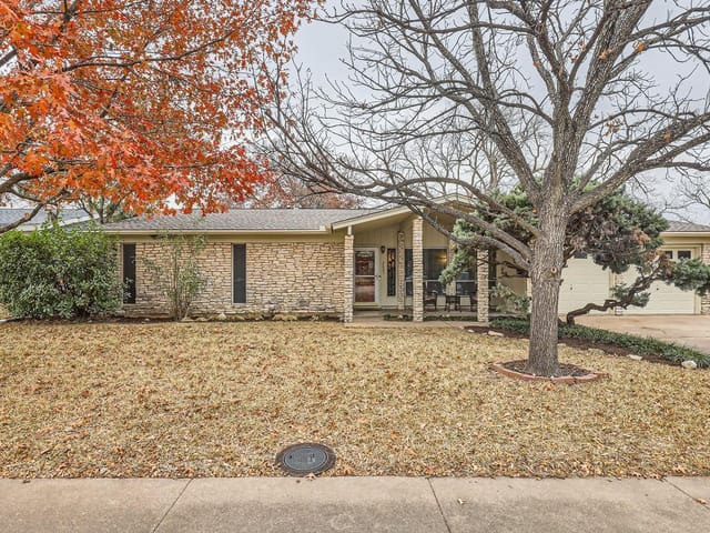 2607 Richcreek Rd