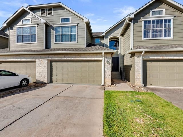 2632 Century Park Blvd Unit #29