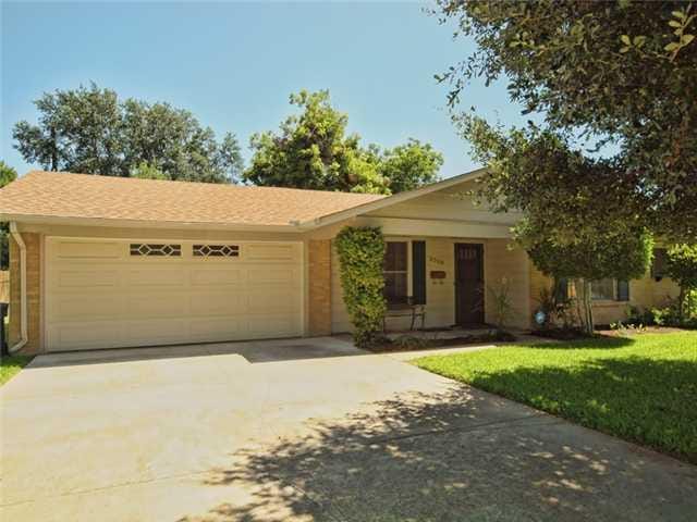 2708 Greenlawn PKWY