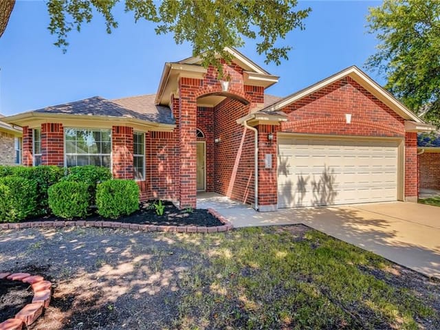2718 Tumbling River DR