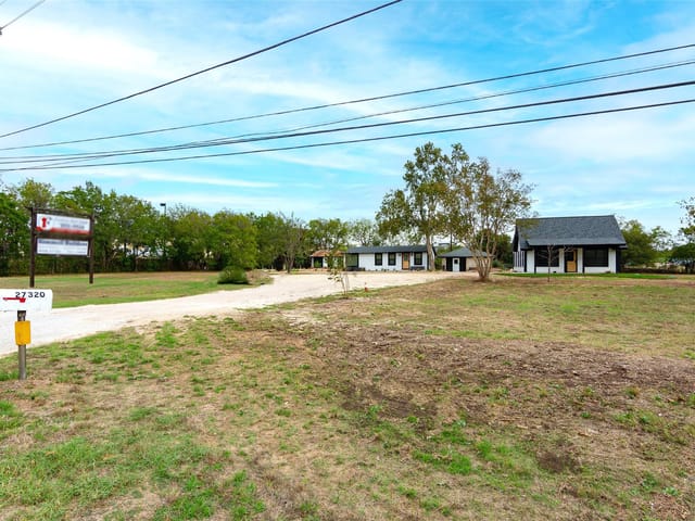 27320 Ranch Road 12